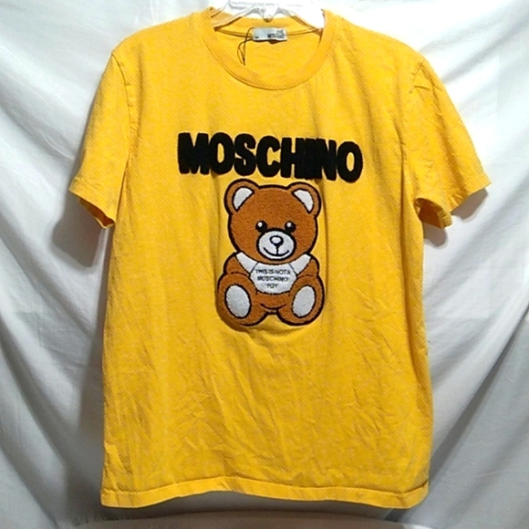 Love Moschino Tops - SALE! NWOT Moschino 3D Furry Bear Yellow Tee Sz.M 💛